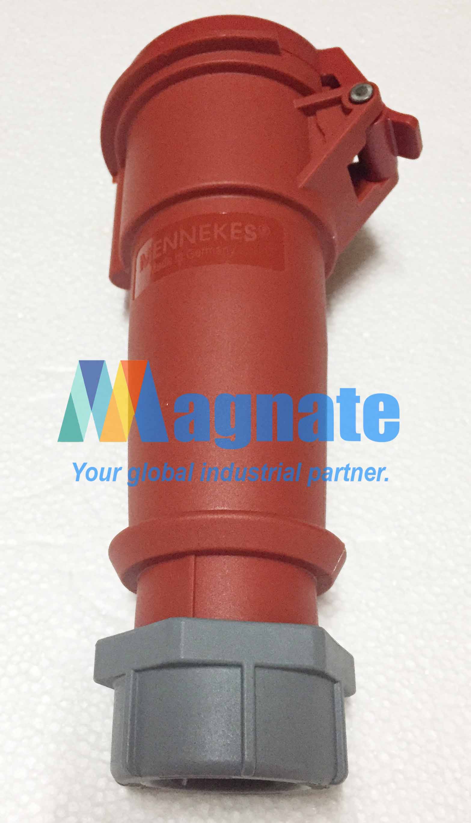  Mennekes Connector 32 A-6H 380-415 3P+  526